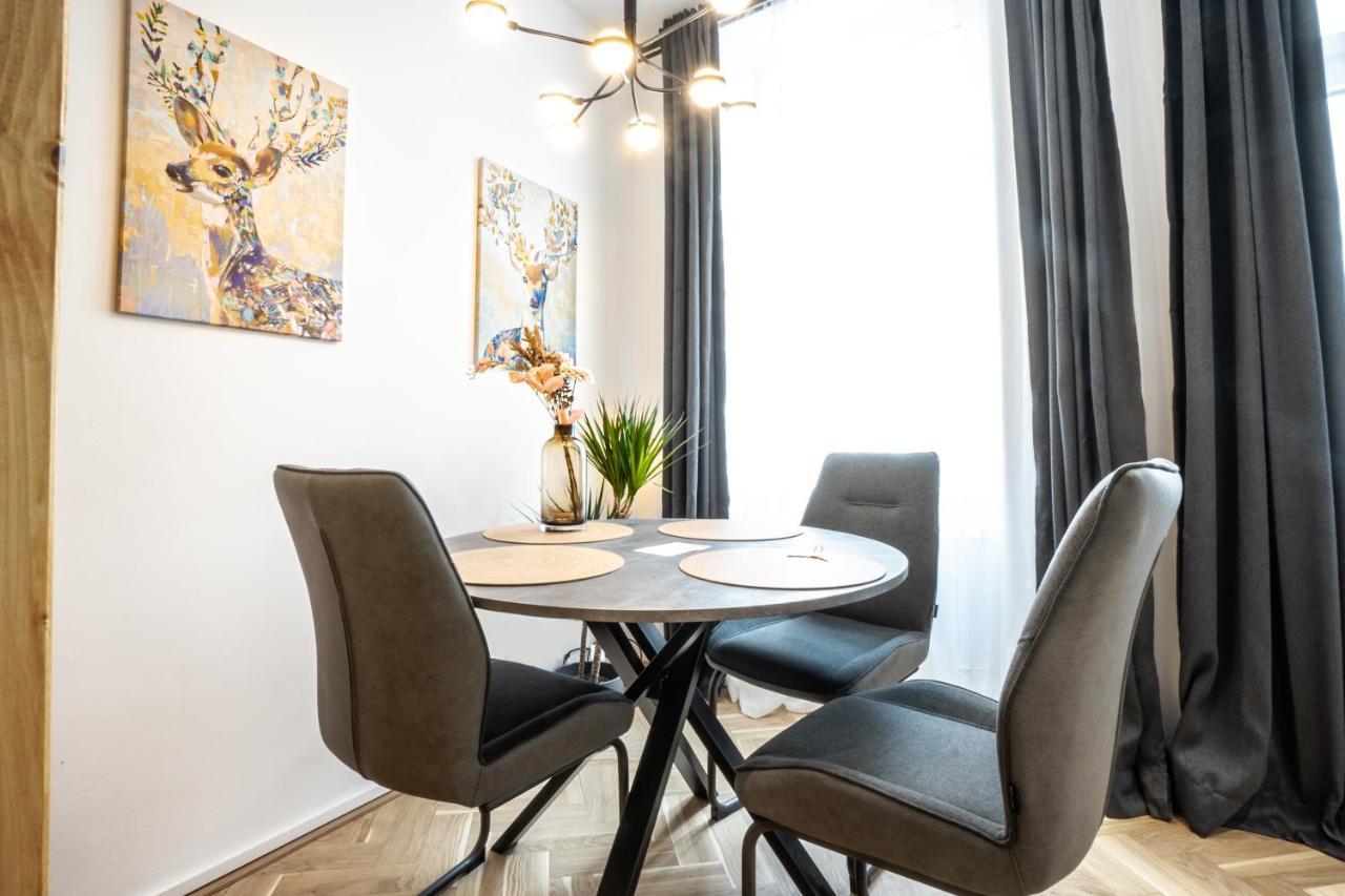 Comfortable, Balcony Apartment - Quick Access To Vienna'S Old Centre Esterno foto