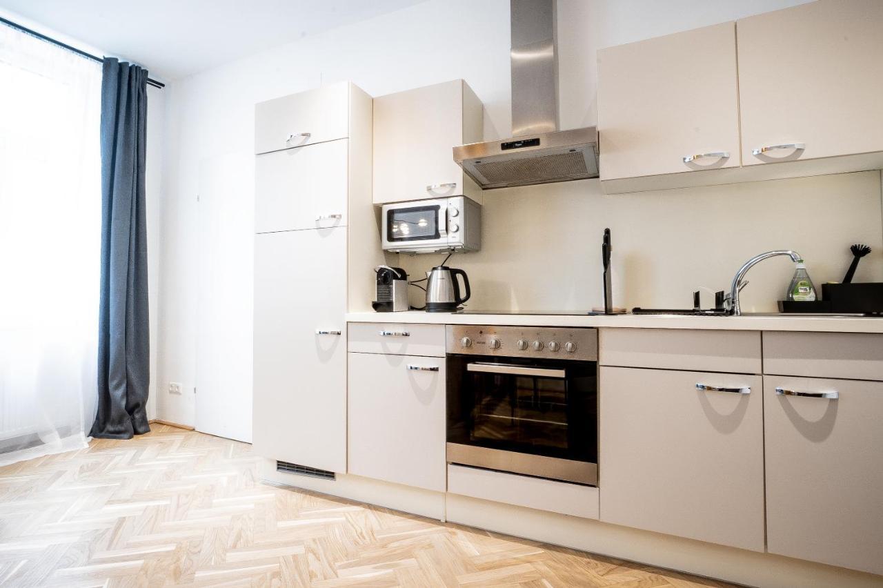 Comfortable, Balcony Apartment - Quick Access To Vienna'S Old Centre Esterno foto