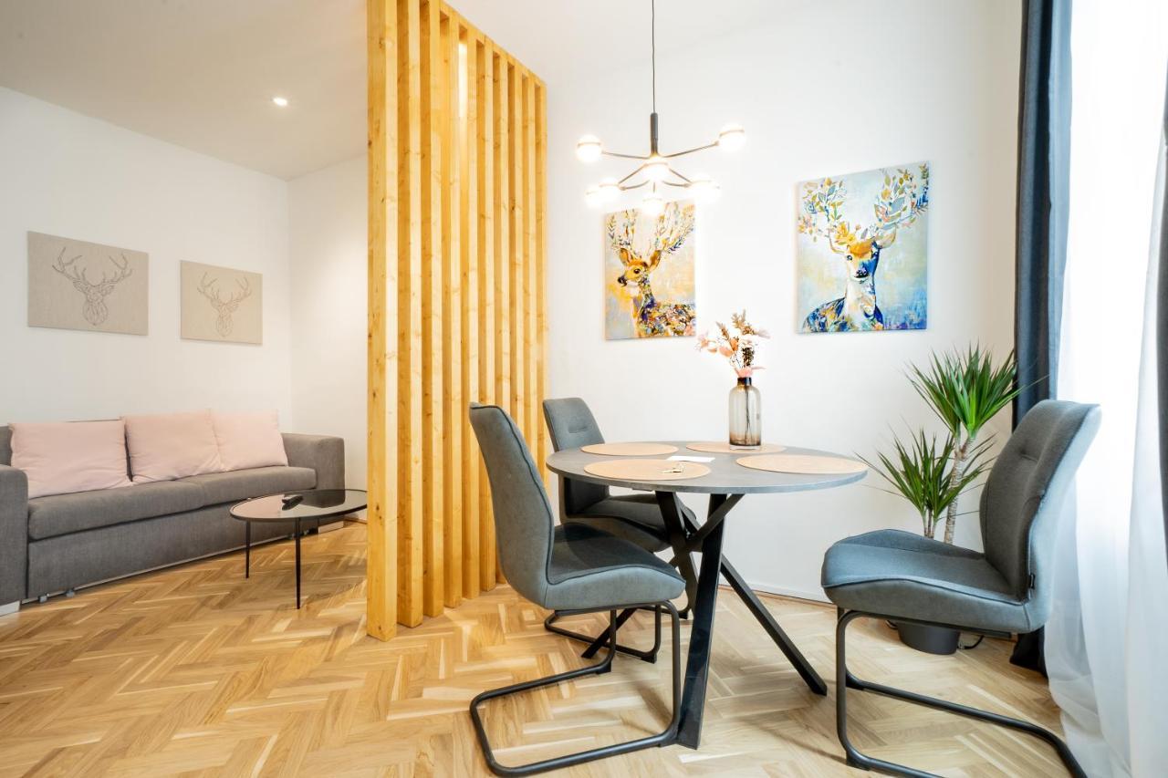 Comfortable, Balcony Apartment - Quick Access To Vienna'S Old Centre Esterno foto