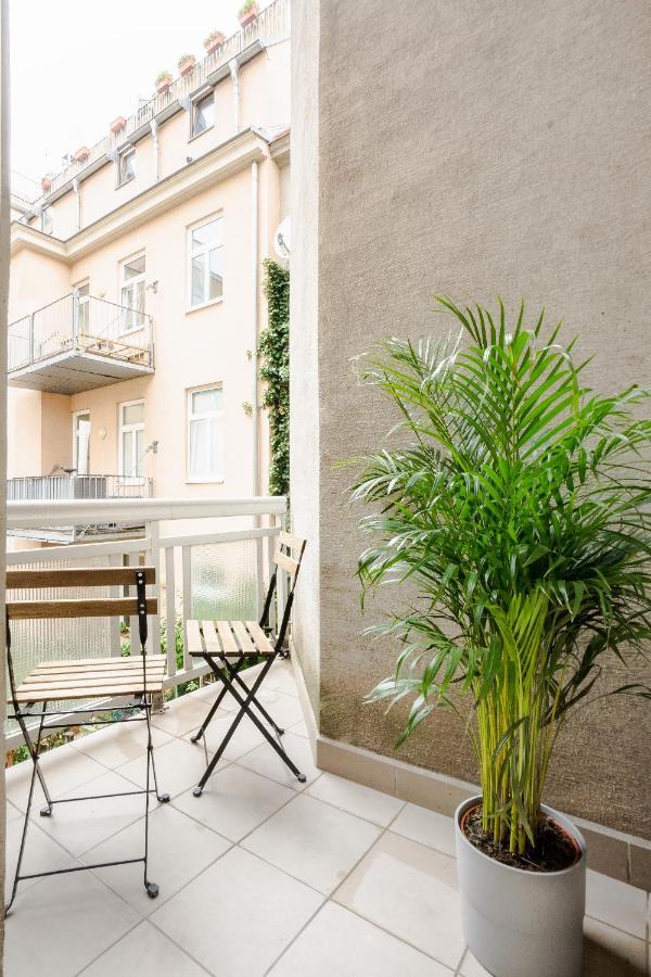 Comfortable, Balcony Apartment - Quick Access To Vienna'S Old Centre Esterno foto